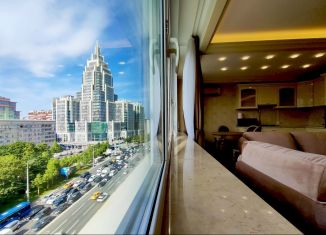 Сдам в аренду 3-ком. квартиру, 70 м2, Москва, Садовая-Триумфальная улица, 18-20, ЦАО