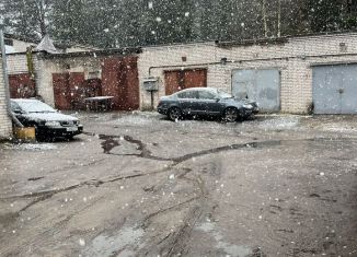 Продажа гаража, 30 м2, Луга, микрорайон Городок, 5/321