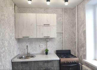 Продажа однокомнатной квартиры, 34 м2, Белебей, улица Революционеров, 36