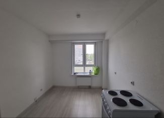 Продаю комнату, 8 м2, Киров, улица Энтузиастов, 54