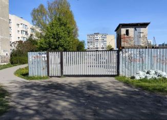 Продаю гараж, 18 м2, Калининград