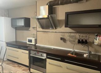 Сдам однокомнатную квартиру, 45 м2, Татарстан, Беломорская улица, 6