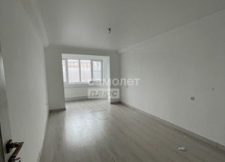 Продаю пятикомнатную квартиру, 100 м2, Хасавюрт, улица Воробьёва, 52