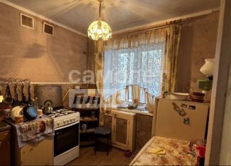 Продается 2-комнатная квартира, 42 м2, Мурманск, улица Полухина, 14А