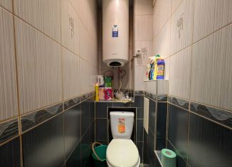 Продаю 2-комнатную квартиру, 49.8 м2, поселок городского типа Белоярский, Молодёжная улица, 42