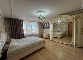 Продаю дом, 240 м2, Кумертау, улица Невского, 23