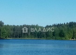 Земельный участок на продажу, 10 сот., деревня Юкки, Озёрная улица, 14