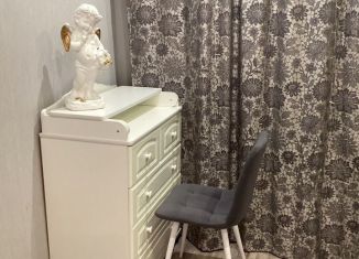 Сдача в аренду однокомнатной квартиры, 51.7 м2, Орёл, Комсомольская улица, 89, Заводской район