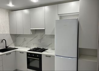 Сдам 1-комнатную квартиру, 39 м2, Йошкар-Ола, улица Меримского, 2, микрорайон Фестивальный