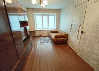 Двухкомнатная квартира в аренду, 44 м2, Луга, территория Луга-3, 8/47