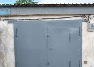 Продаю гараж, 18 м2, Красноперекопск, Индустриальная улица, 10