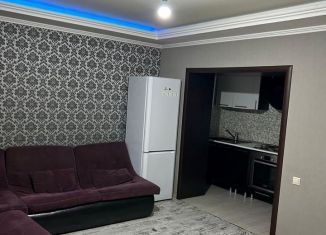 Продается 2-комнатная квартира, 74.7 м2, посёлок городского типа Яблоновский, Железнодорожная улица, 2