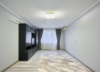 Продажа 2-комнатной квартиры, 55 м2, Краснодар, Ставропольская улица, 176, микрорайон Дубинка