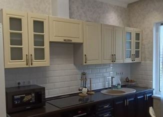 Продаю 1-комнатную квартиру, 37.2 м2, Сочи, улица Ленина, 219/6Б, ЖК Корона