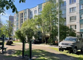 Продажа 2-ком. квартиры, 56 м2, Выборг, Приморская улица, 9