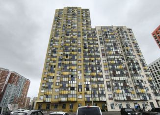 Продается трехкомнатная квартира, 73.3 м2, Москва, улица Вертолётчиков, 2, метро Некрасовка