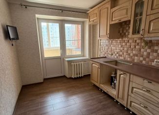 Продаю двухкомнатную квартиру, 54 м2, Рязань, Большая улица, 94