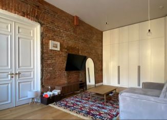 Сдается 3-ком. квартира, 110.5 м2, Санкт-Петербург, Литейный проспект, 45/8, метро Гостиный двор