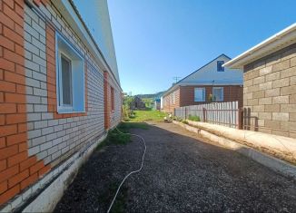 Продаю дом, 90 м2, Октябрьский, улица Рашита Нигмати