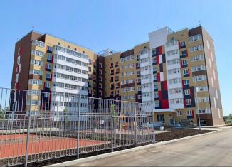 Продается 2-ком. квартира, 62.1 м2, посёлок Берёзовый, улица имени Профессора Малигонова, 48