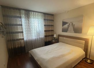 Продам 2-комнатную квартиру, 59 м2, Кронштадт, Манежный переулок, 2