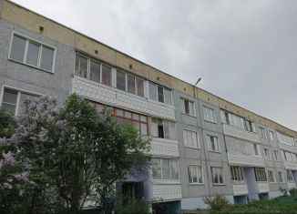 Продается однокомнатная квартира, 33.3 м2, посёлок Костино, улица 60 лет СССР, 47