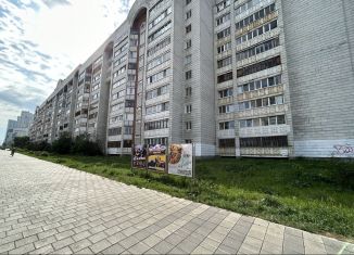 Продается трехкомнатная квартира, 62.7 м2, Екатеринбург, улица Татищева, 53, улица Татищева