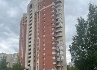 Продаю двухкомнатную квартиру, 69.6 м2, Санкт-Петербург, Шипкинский переулок, 3к1, метро Купчино