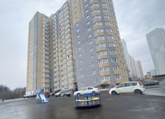 Квартира на продажу студия, 27 м2, Курск, Центральный округ, проспект Вячеслава Клыкова, 9В