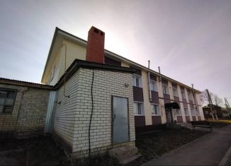 Продажа двухкомнатной квартиры, 58.2 м2, поселок городского типа Апастово, Молодёжная улица, 1