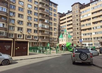 Продажа трехкомнатной квартиры, 52.3 м2, Краснодар, ЖК Дыхание, улица Лётчика Позднякова, 2к6