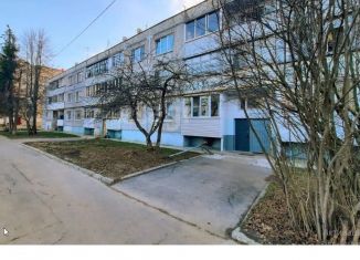 Двухкомнатная квартира на продажу, 52 м2, деревня Золотово, Московская улица, 6