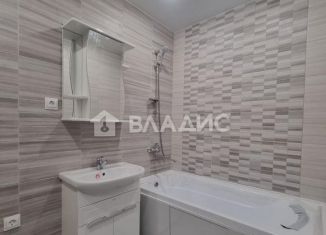 Продам 1-комнатную квартиру, 37.3 м2, Благовещенск, Заводская улица, 4/4, ЖК Лазурный Берег