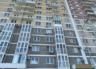 Продажа 3-ком. квартиры, 77.9 м2, Краснодар, улица Западный Обход, 65к1, улица Западный Обход