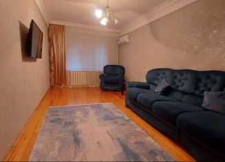 Сдается в аренду 3-комнатная квартира, 70 м2, Дагестан, проспект Насрутдинова, 30Ак1