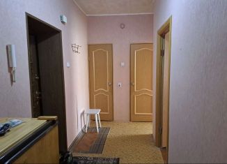Двухкомнатная квартира в аренду, 54 м2, Магаданская область, улица Набережная реки Магаданки, 15