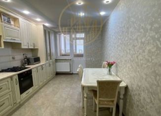 Продается 2-комнатная квартира, 74 м2, Ставропольский край, Берёзовый переулок, 13к3