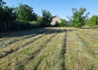 Продам участок, 10 сот., поселок городского типа Зуя, Луговая улица