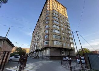 Продажа 2-комнатной квартиры, 80 м2, Черкесск, Кавказская улица, 56