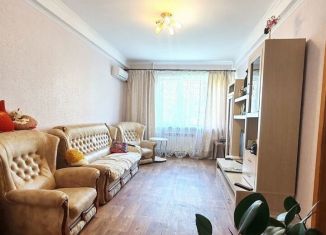 3-комнатная квартира в аренду, 67 м2, Севастополь, проспект Октябрьской Революции, 37