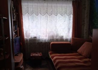 1-комнатная квартира на продажу, 30 м2, Порхов, Комсомольская улица, 1