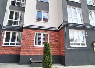 Продам двухкомнатную квартиру, 55.6 м2, Калининград