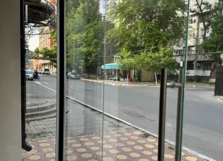 Продаю торговую площадь, 40 м2, Махачкала, улица Нахимова, 22, Ленинский район