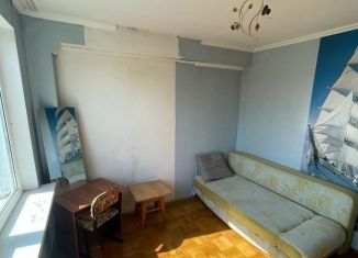 Продается 3-комнатная квартира, 50 м2, Краснодар, Прикубанский округ, улица Атарбекова, 28