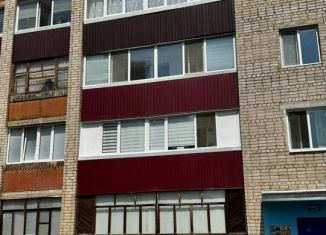 Продам 3-комнатную квартиру, 62.7 м2, Мелеуз, Первомайская улица, 22