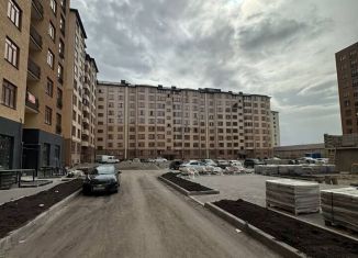 Трехкомнатная квартира на продажу, 106.5 м2, Нальчик, район Хладокомбинат, улица Шарданова, 52