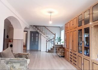 Продаю дом, 141 м2, Кумертау, Интернациональная улица