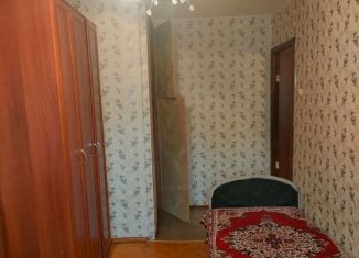 Продаю 2-комнатную квартиру, 42 м2, Санкт-Петербург, Центральная улица, 15
