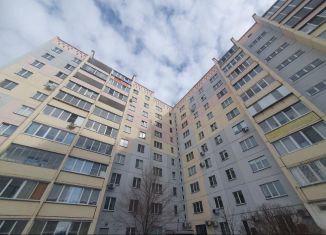 Продается двухкомнатная квартира, 65 м2, Челябинская область, улица Калинина, 14