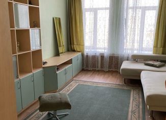 Продается 2-комнатная квартира, 62 м2, Санкт-Петербург, метро Площадь Ленина, Кондратьевский проспект, 32